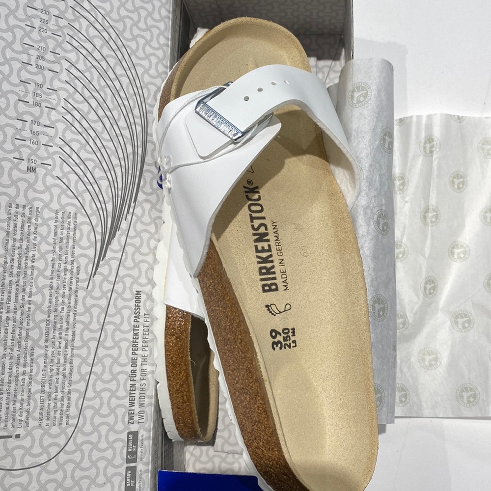 Birkenstock Madrid Women’s One Strap Slip On Sandals White Slide Sandals Size 8